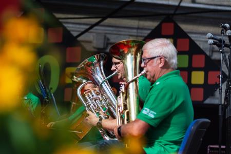 S soncem obsijan drugi festivalski dan 50. Dnevov narodnih noš in oblačilne dediščine v Kamniku (85)